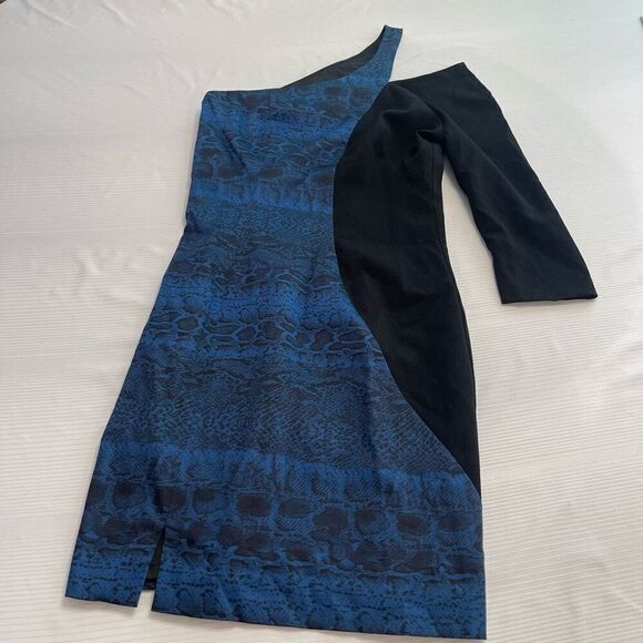 NWT Black Halo Revolve Blue Black Snake Print Dress Size Small New - Picture 1 of 7